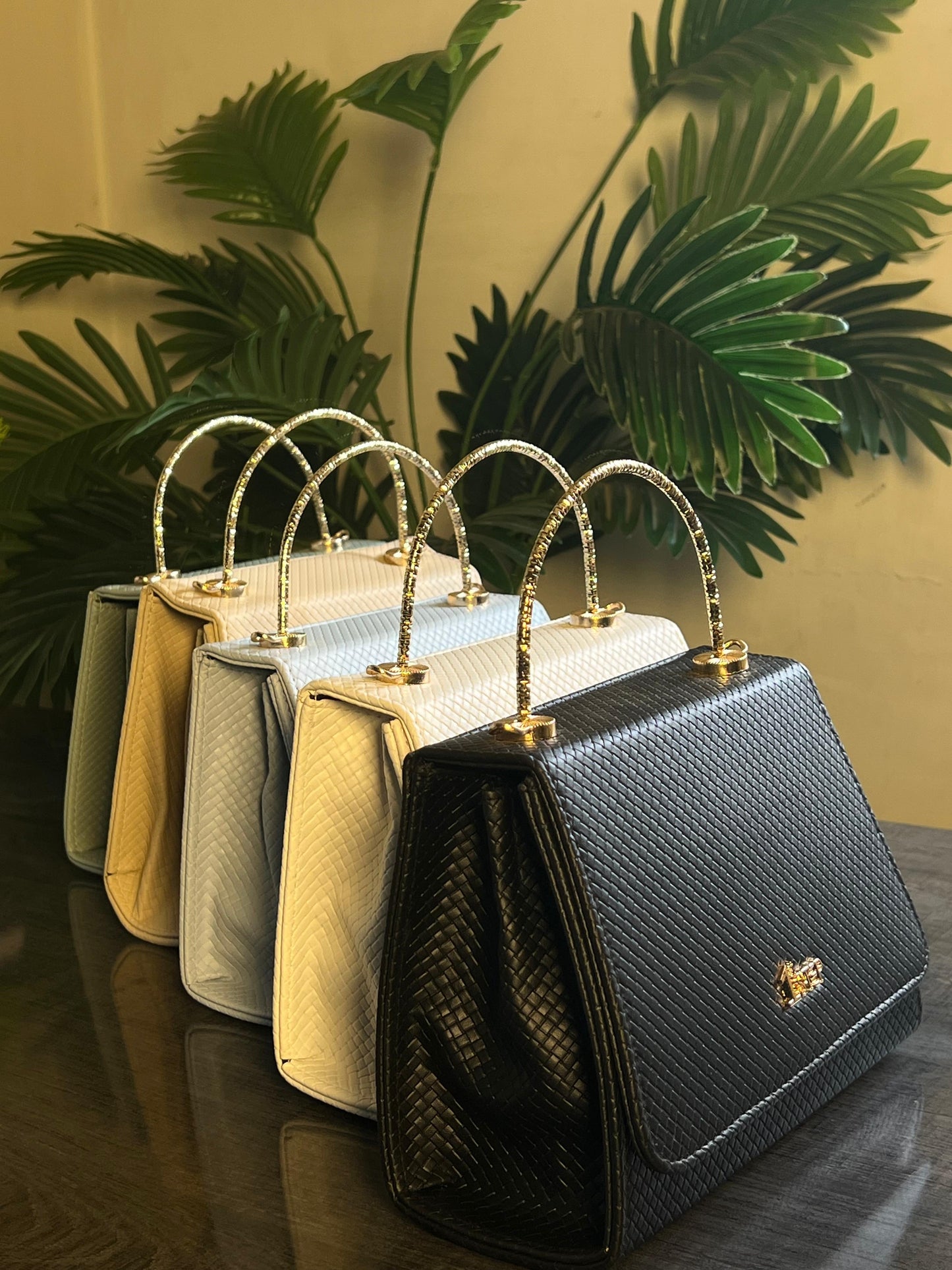 Handbag 11 - Beige